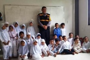 Siswa TK Hasan Mukti  berfoto bersama.